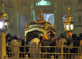 Daily Routine of Golden Temple